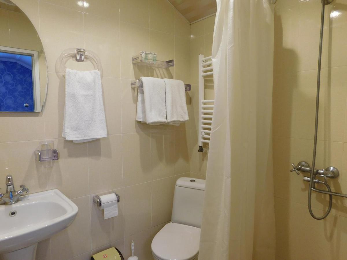 Akaki'S Guesthouse ボルジョミ エクステリア 写真