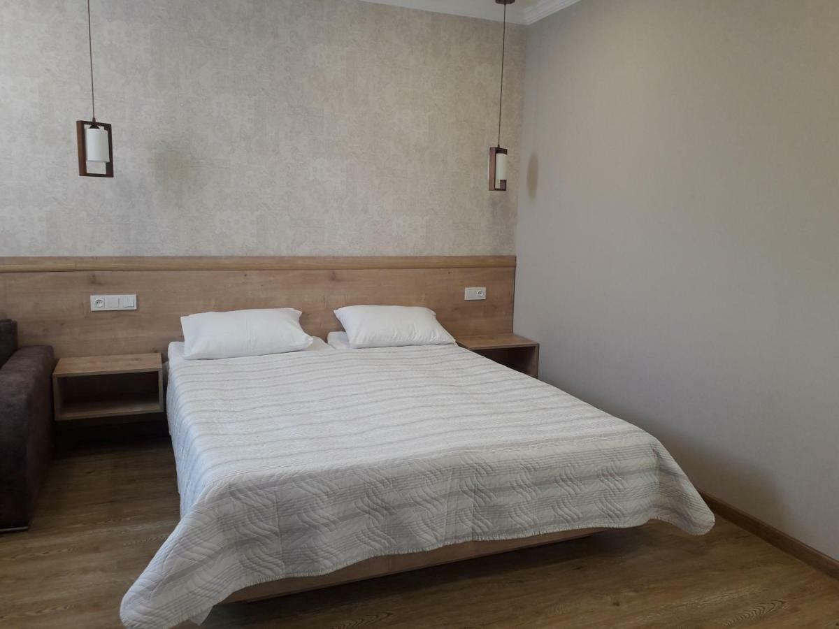 Akaki'S Guesthouse ボルジョミ エクステリア 写真